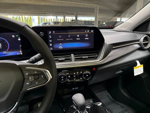 New 2026 Chevrolet Trax ACTIV w/ Sunroof Package image 12