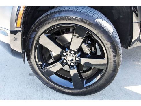 Used 2023 Land Rover Defender 110 Carpathian Edition image 29