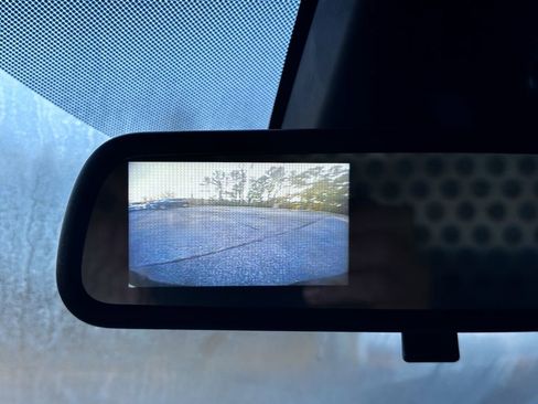 Used 2025 Chevrolet Express 2500 Extended w/ Communications Package image 8