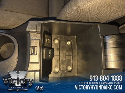 Used 2024 Toyota Corolla LE FWD image 25