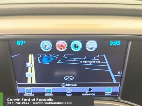 Used 2017 GMC Sierra 2500 Denali w/ Duramax Plus Package AWD/4WD image 15