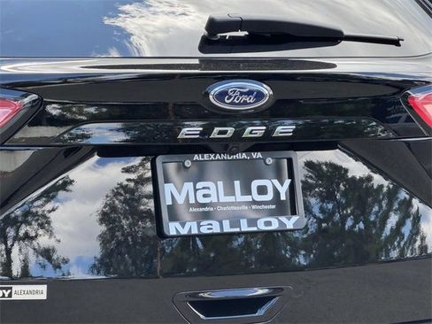 Used 2024 Ford Edge ST-Line w/ Cargo Accessory Package image 8