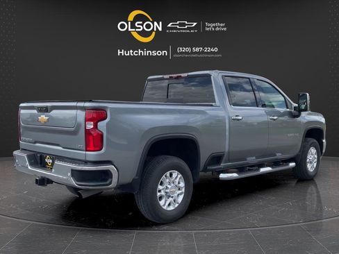 Used 2024 Chevrolet Silverado 3500 LTZ w/ LTZ Plus Package AWD/4WD image 5