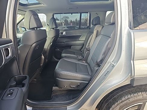 New 2026 Hyundai Santa Fe Limited AWD/4WD image 32