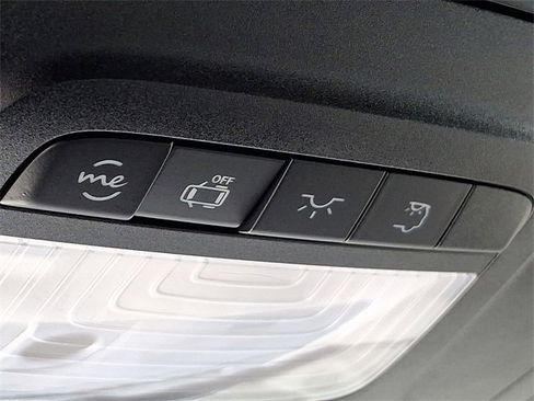 Used 2025 Mercedes-Benz Sprinter 2500 image 24