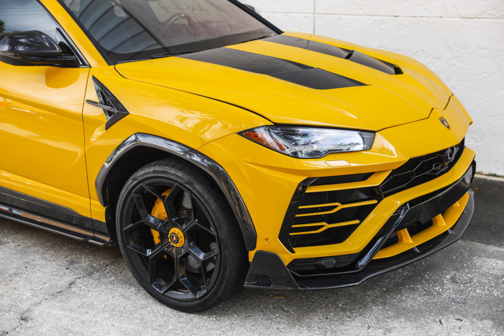 Used 2019 Lamborghini Urus AWD/4WD image 5