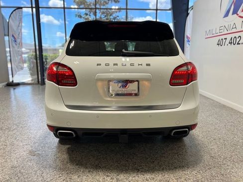 Used 2014 Porsche Cayenne Diesel AWD/4WD image 4