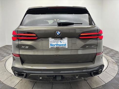 New 2026 BMW X5 xDrive40i w/ M Sport Package AWD/4WD image 15
