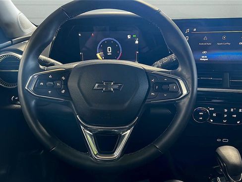 Used 2025 Chevrolet Trax ACTIV w/ Driver Confidence Package image 12