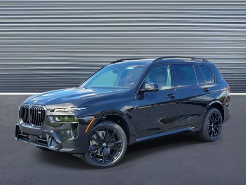 New 2027 BMW X7 M60i AWD/4WD image 1