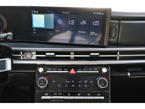 Certified 2026 Hyundai Santa Fe SEL FWD image 25