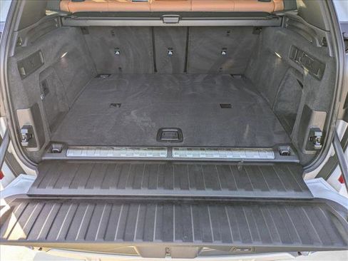 Used 2024 BMW X5 xDrive50e w/ M Sport Package image 6