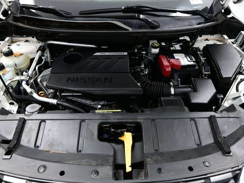 Used 2023 Nissan Rogue SV FWD image 34