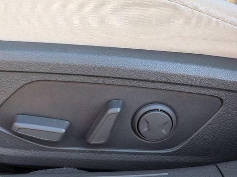 Used 2024 Hyundai Sonata SEL w/ Convenience Package FWD image 15