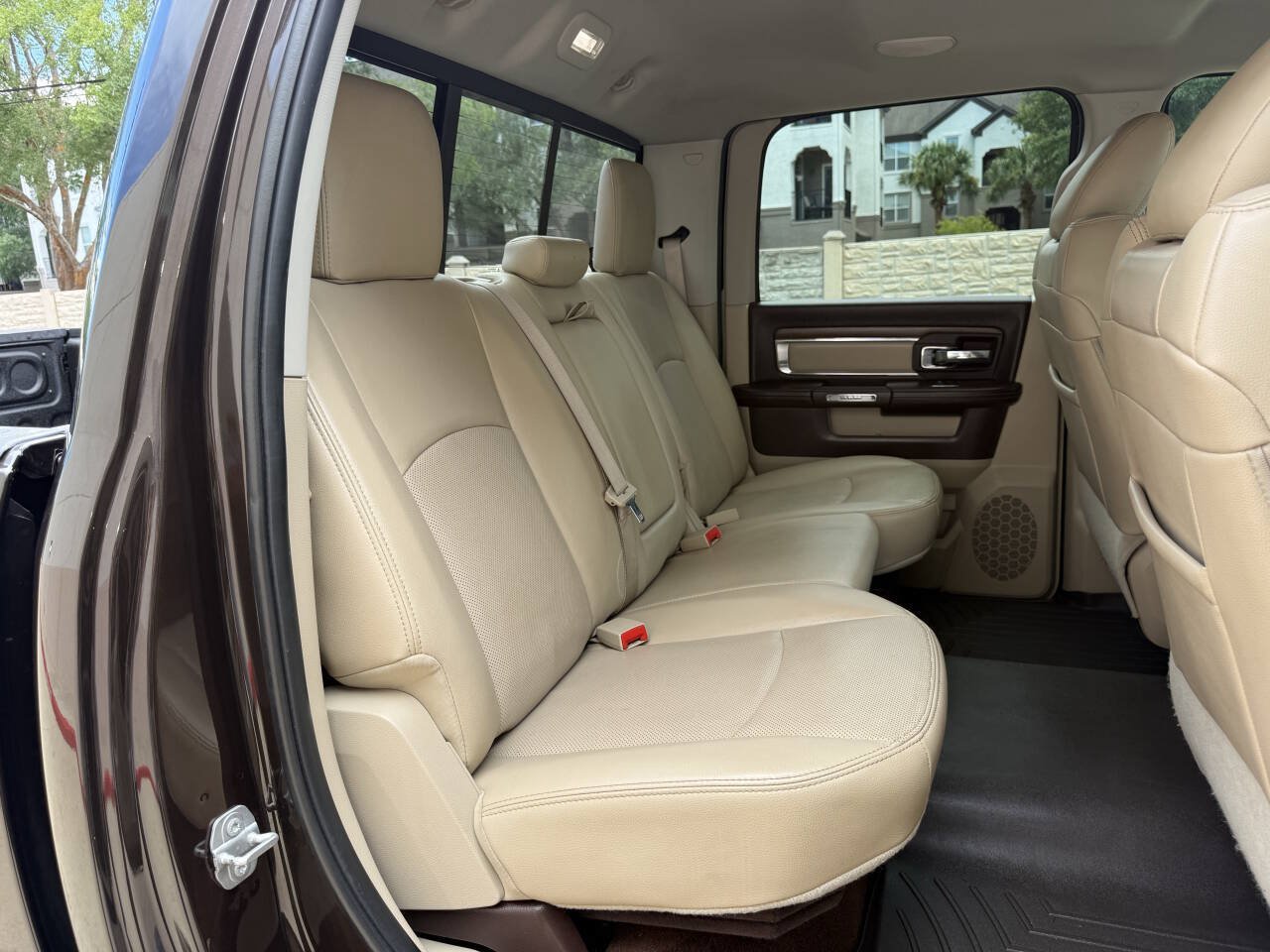 Used 2017 RAM 2500 Laramie AWD/4WD image 15