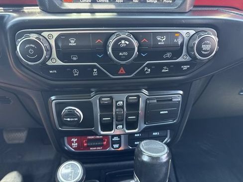 Used 2020 Jeep Gladiator Rubicon AWD/4WD image 19