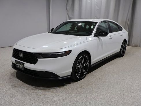 Used 2023 Honda Accord Sport image 5