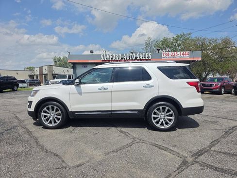 Used 2016 Ford Explorer Limited w/ Equipment Group 301A AWD/4WD image 3