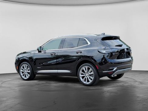 Used 2023 Buick Envision Avenir AWD/4WD image 5