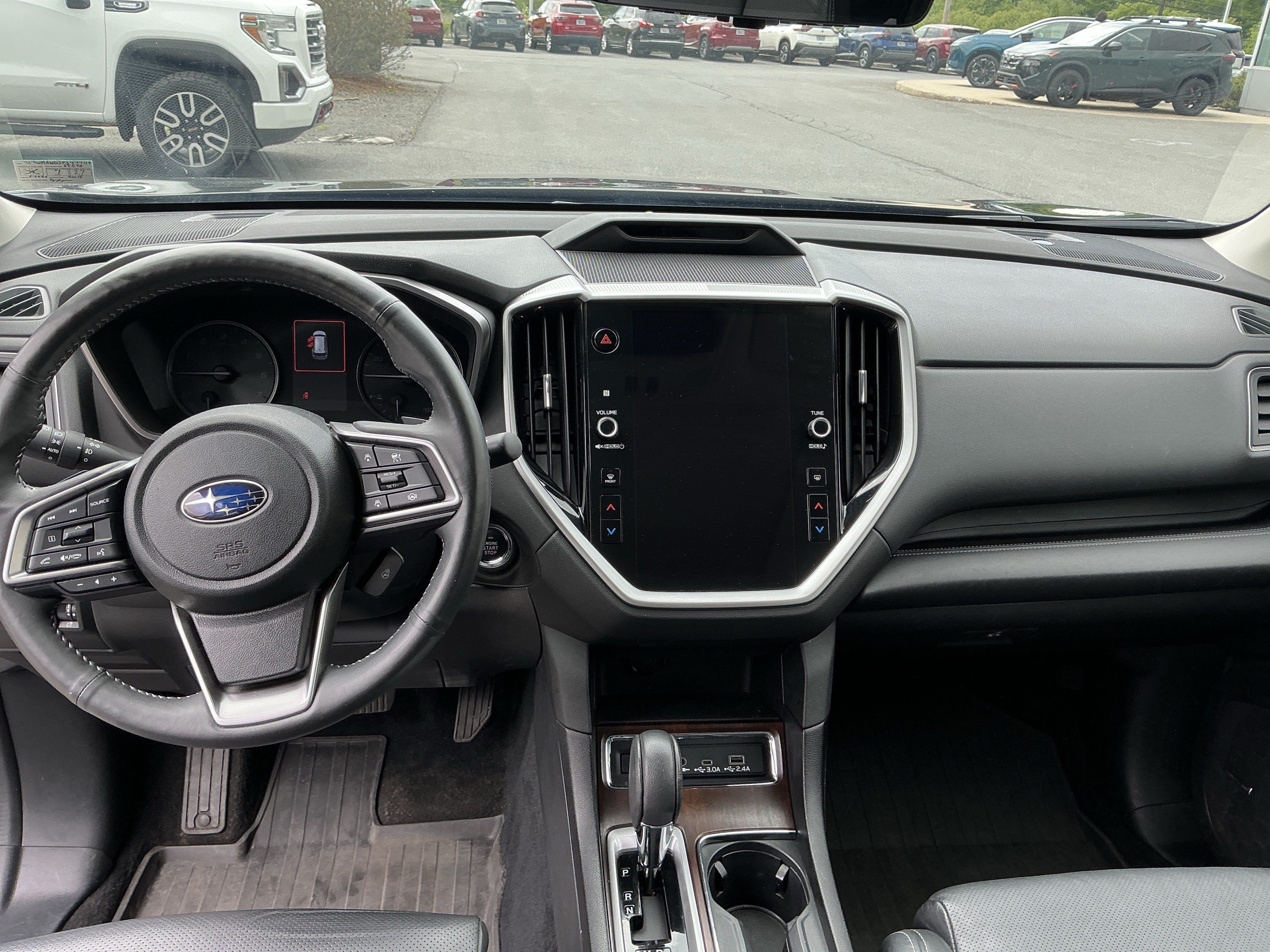 Used 2023 Subaru Ascent Touring AWD/4WD image 11