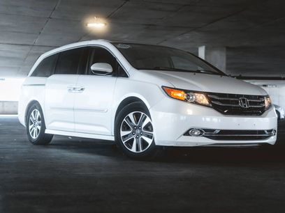 Used 2014 Honda Odyssey Touring Elite