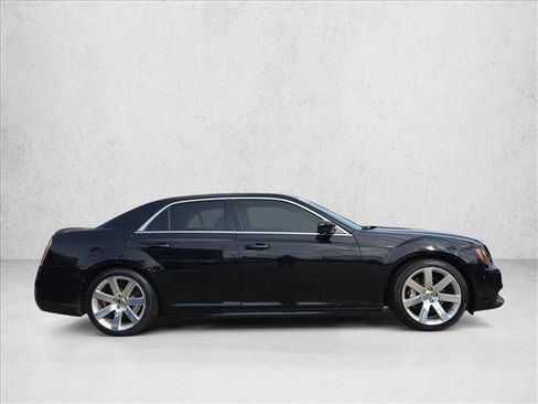 Used 2012 Chrysler 300 SRT8 w/ 19-Premium Speaker Group image 4