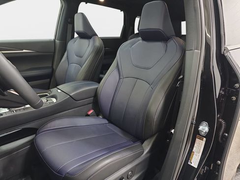 Certified 2026 INFINITI QX60 Sport w/ Dark Cargo Package AWD/4WD image 12