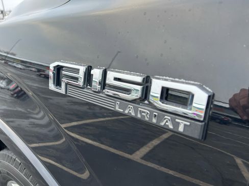 Used 2017 Ford F150 Limited image 32