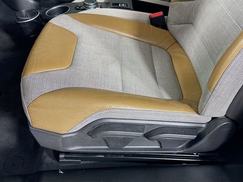 Used 2015 BMW i3 with Range Extender image 23