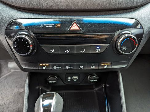 Used 2017 Hyundai Tucson Sport image 25