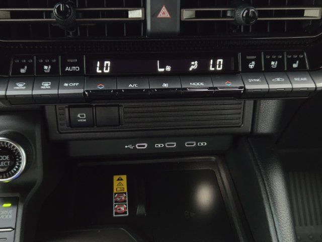 Certified 2026 Toyota Land Cruiser w/ Premium Package AWD/4WD image 17