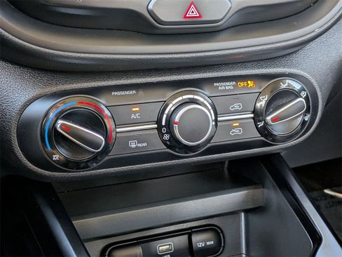 Used 2024 Kia Soul LX w/ Option Group 015 image 17