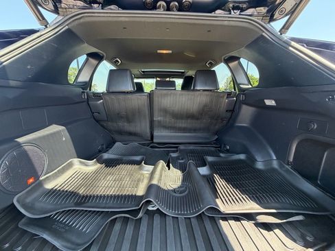 Used 2021 Toyota RAV4 XSE AWD/4WD image 5