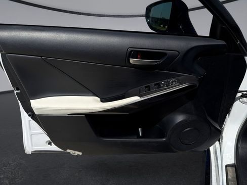 Used 2022 Lexus IS 350 F Sport RWD image 29