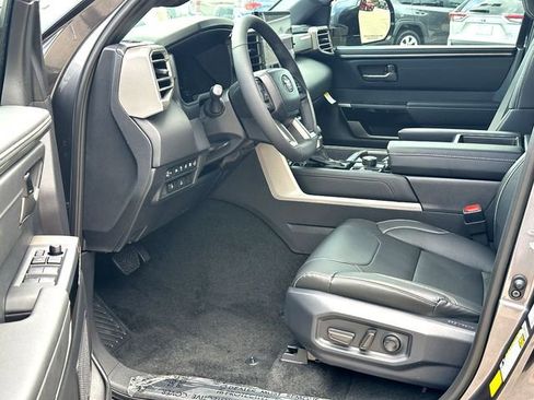 New 2026 Toyota Tundra Limited AWD/4WD image 10