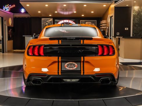 Used 2020 Ford Mustang GT Premium w/ GT Performance Package RWD image 14