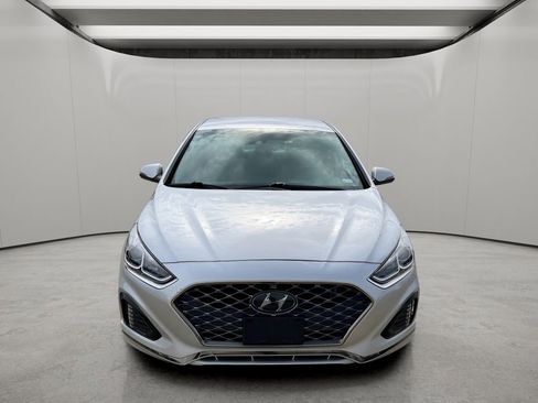 Used 2019 Hyundai Sonata SEL w/ Tech Package 02 FWD image 8