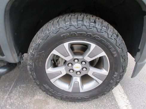 Certified 2017 Chevrolet Colorado Z71 image 9