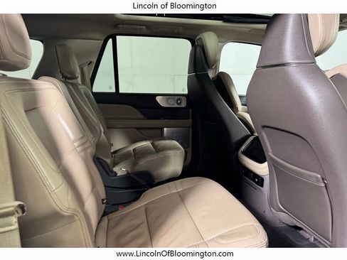 Certified 2022 Lincoln Navigator L Reserve AWD/4WD image 19