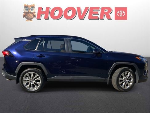 Used 2024 Toyota RAV4 XLE Premium image 2
