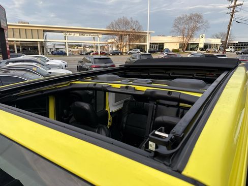 Used 2023 Jeep Wrangler Unlimited Sahara w/ Cold Weather Group image 68