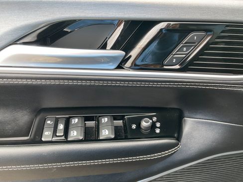 New 2026 Jeep Grand Wagoneer Limited image 12