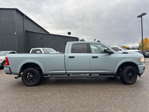 Used 2019 RAM 3500 Laramie image 12