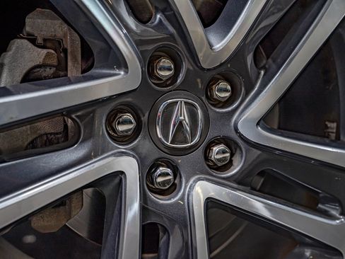 Used 2017 Acura MDX w/ Advance Package FWD image 11