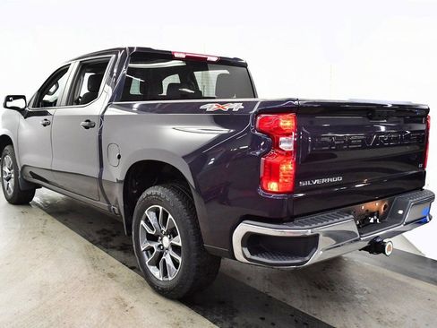 Used 2024 Chevrolet Silverado 1500 LT image 4