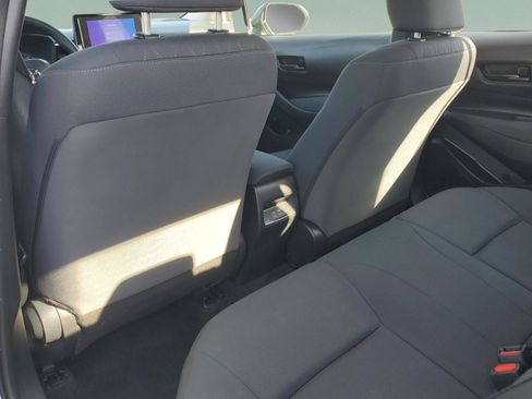 Used 2023 Toyota Corolla LE FWD image 9