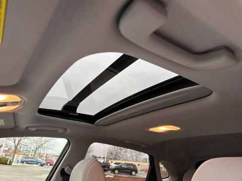 Used 2023 Hyundai Kona SEL w/ Convenience Package image 16