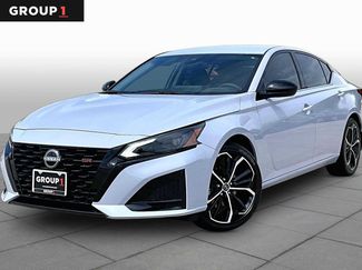 Used 2026 Nissan Altima 2.5 SR FWD video 1