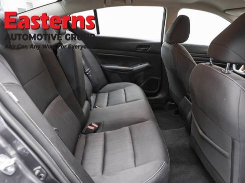 Used 2024 Nissan Altima 2.5 SV FWD image 23