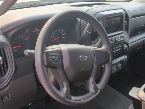 Used 2021 Chevrolet Silverado 1500 Custom Trail Boss AWD/4WD image 14